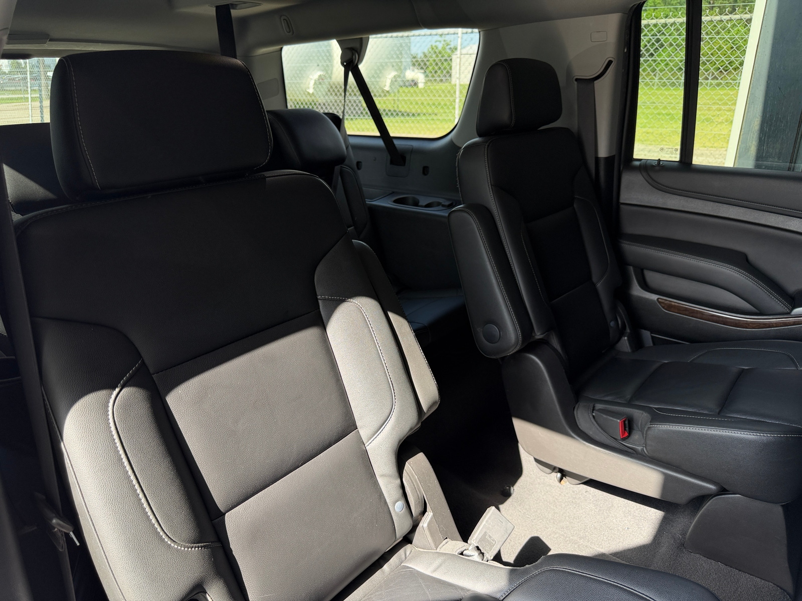 Thumbnail: 2019 Chevrolet Suburban - 5