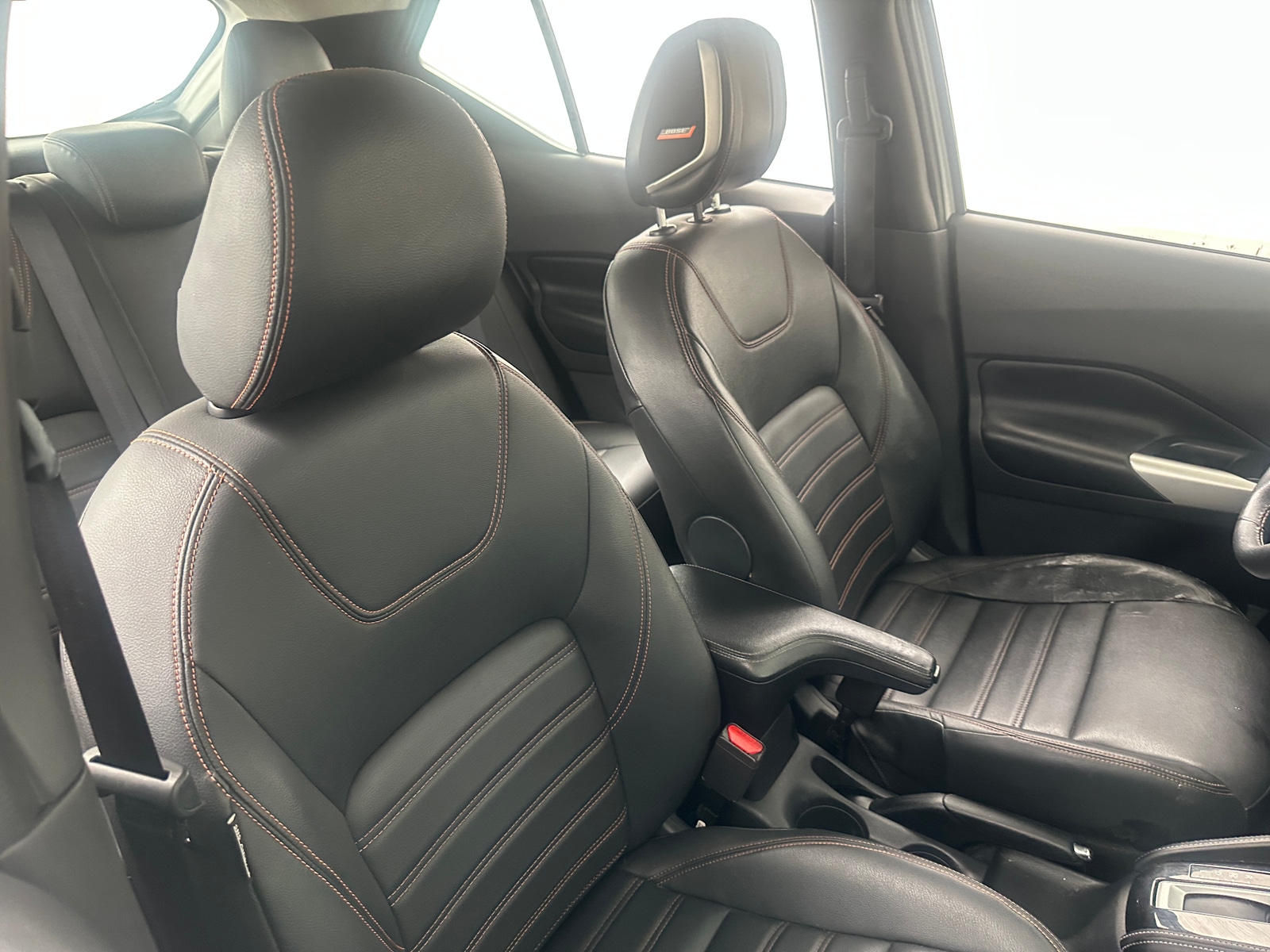Thumbnail: 2020 Nissan Kicks - 2