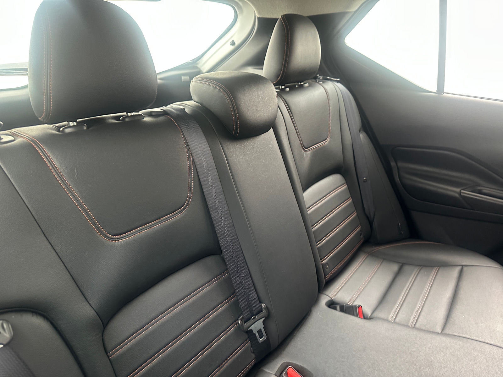 Thumbnail: 2020 Nissan Kicks - 6