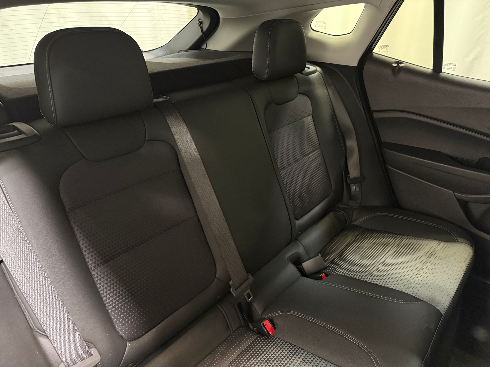 Thumbnail: 2025 Chevrolet Trax - 6
