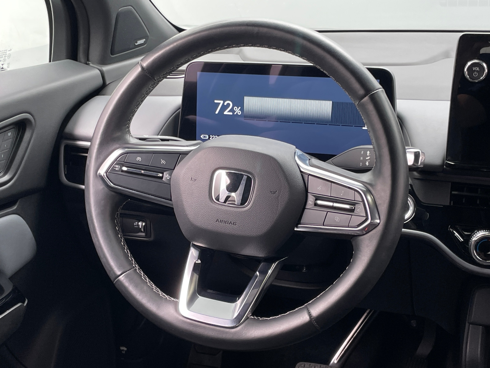 Thumbnail: 2024 Honda Prologue - 4