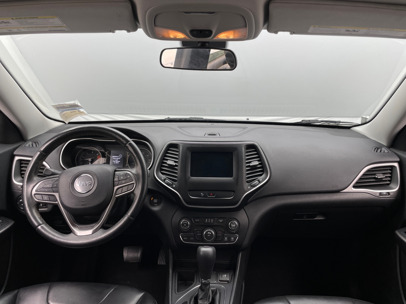 Thumbnail: 2019 Jeep Cherokee - 3