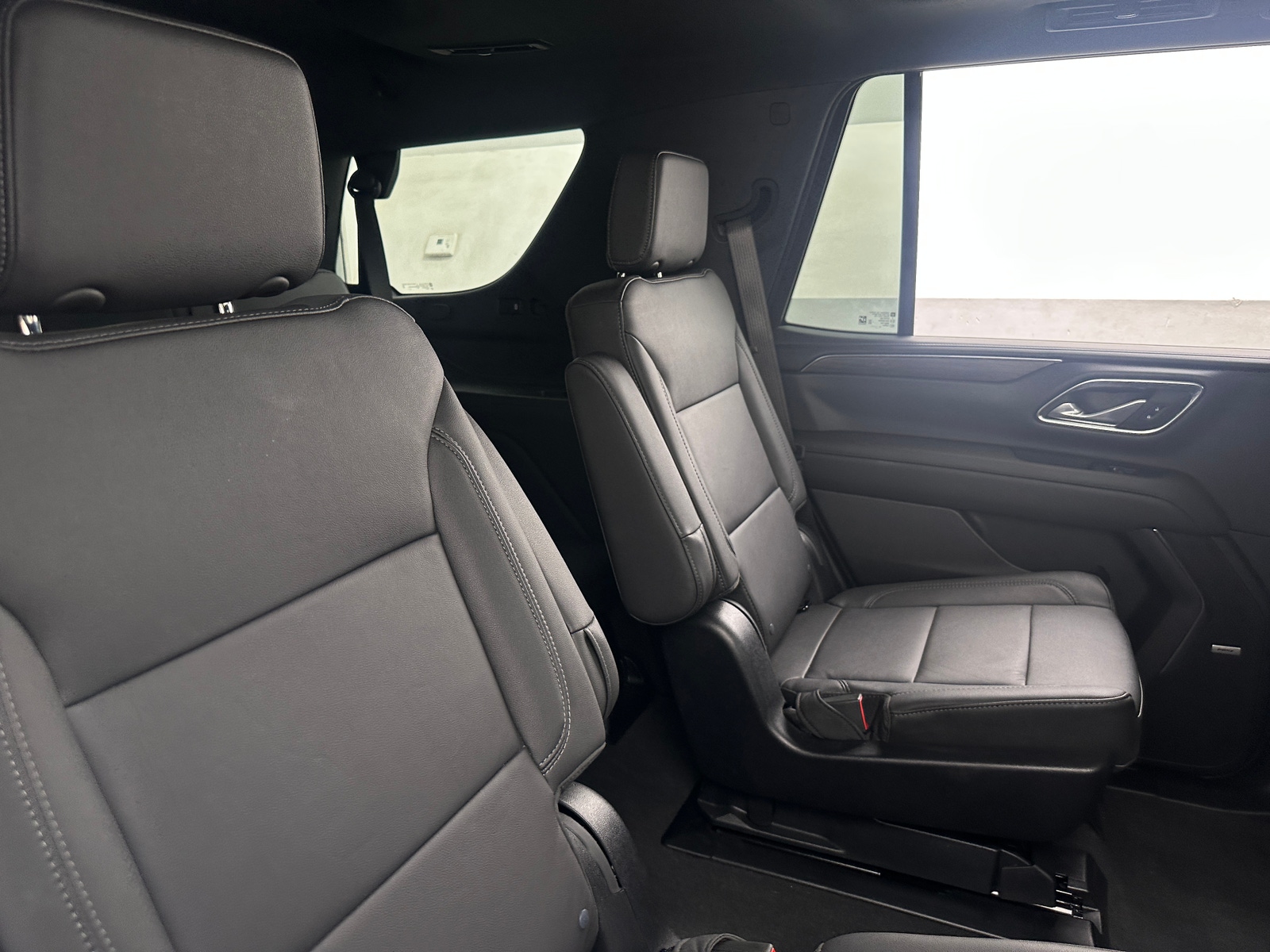 Thumbnail: 2024 Chevrolet Tahoe - 5