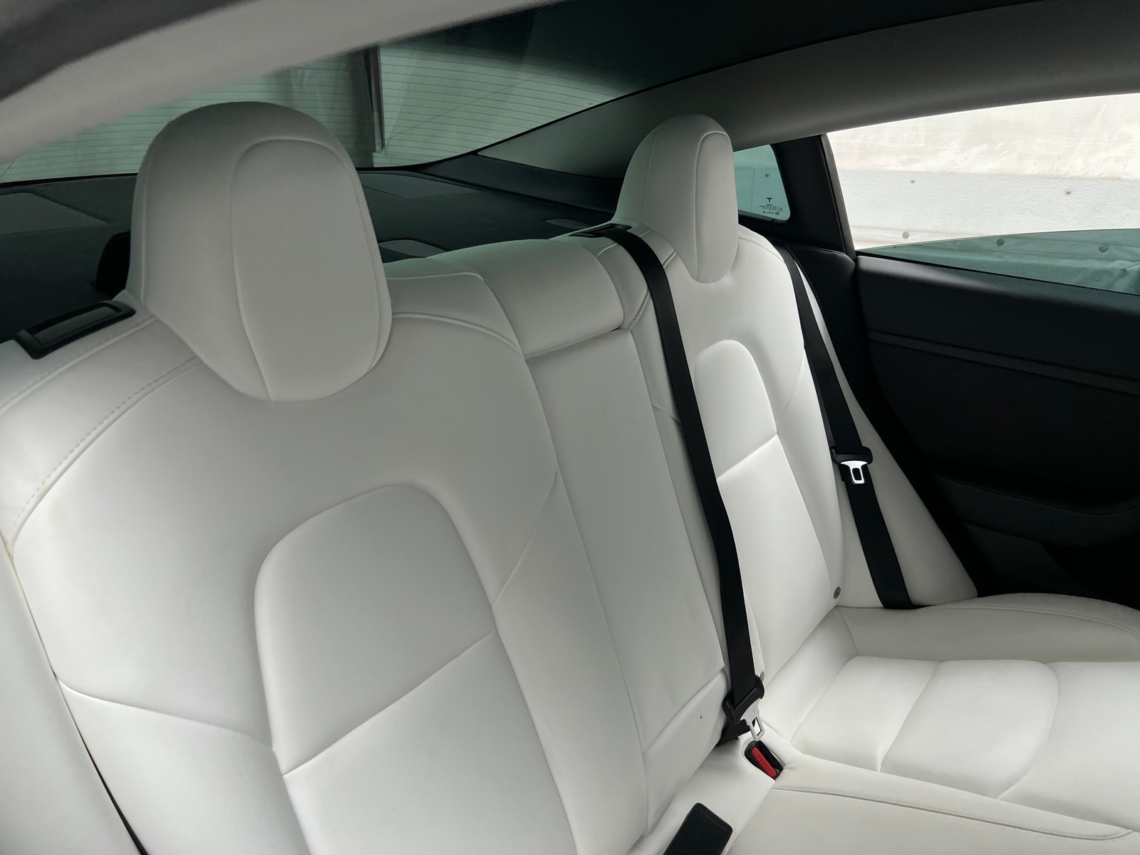 Thumbnail: 2021 Tesla Model 3 - 4