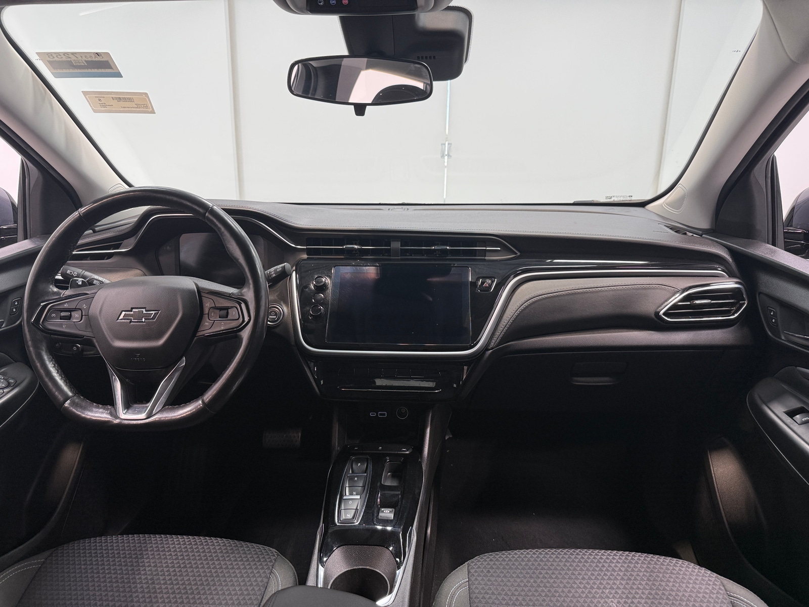 Thumbnail: 2023 Chevrolet Bolt EUV - 3