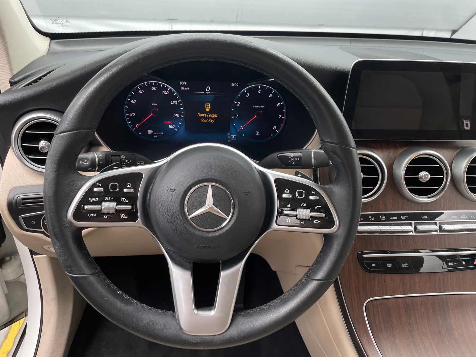 Thumbnail: 2022 Mercedes-Benz GLC - 4