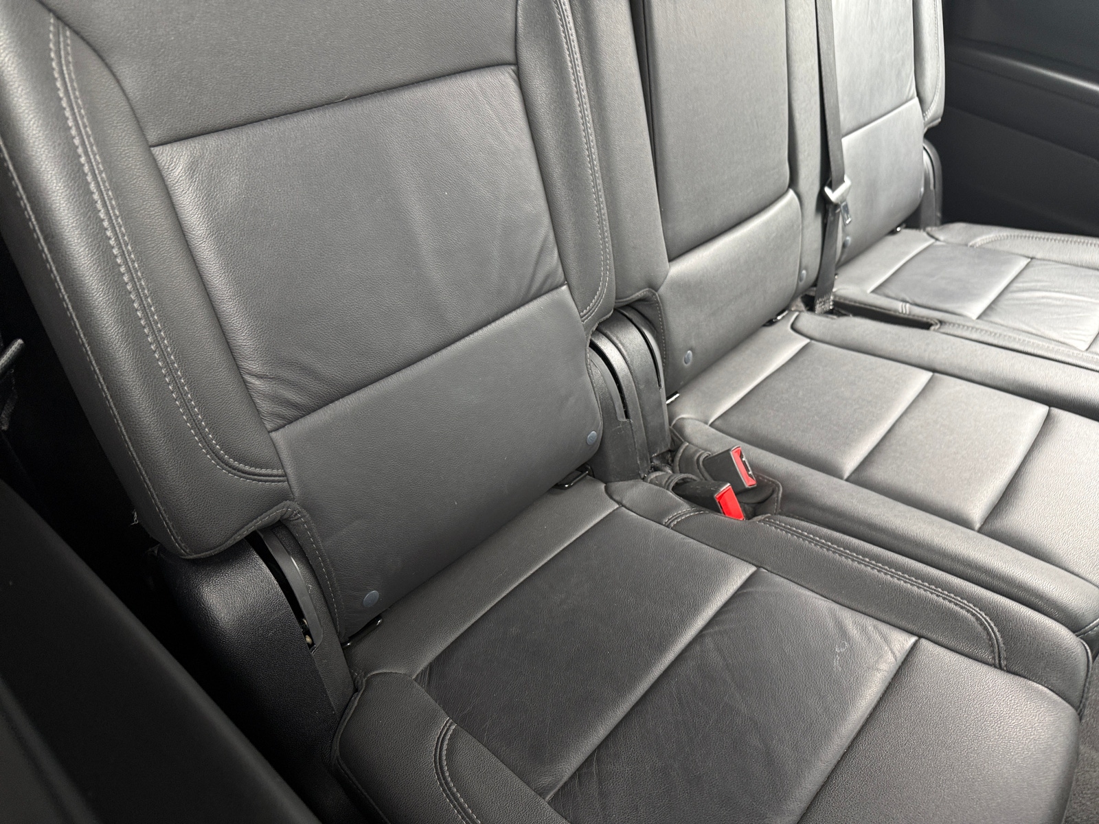Thumbnail: 2024 Chevrolet Suburban - 5