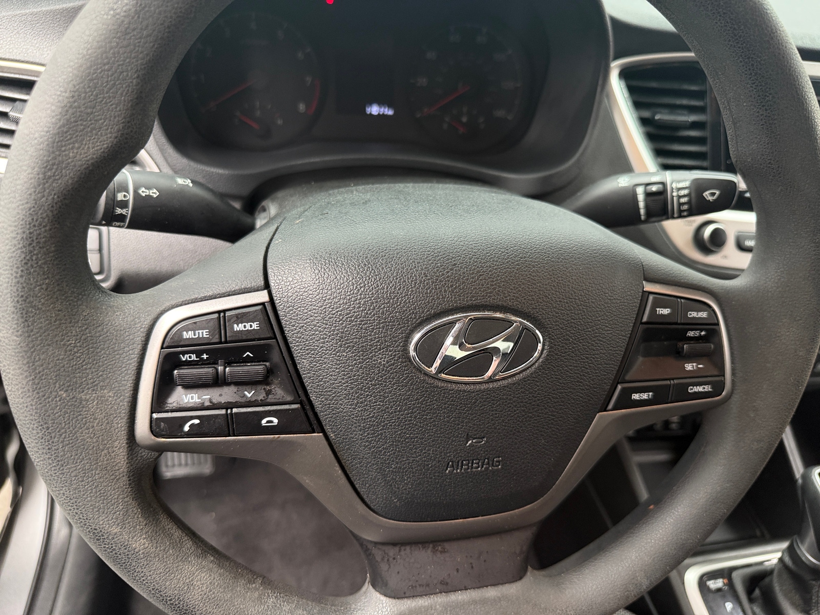 Thumbnail: 2021 Hyundai Accent - 5