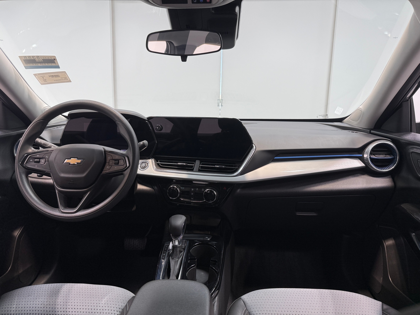 Thumbnail: 2025 Chevrolet Trax - 3