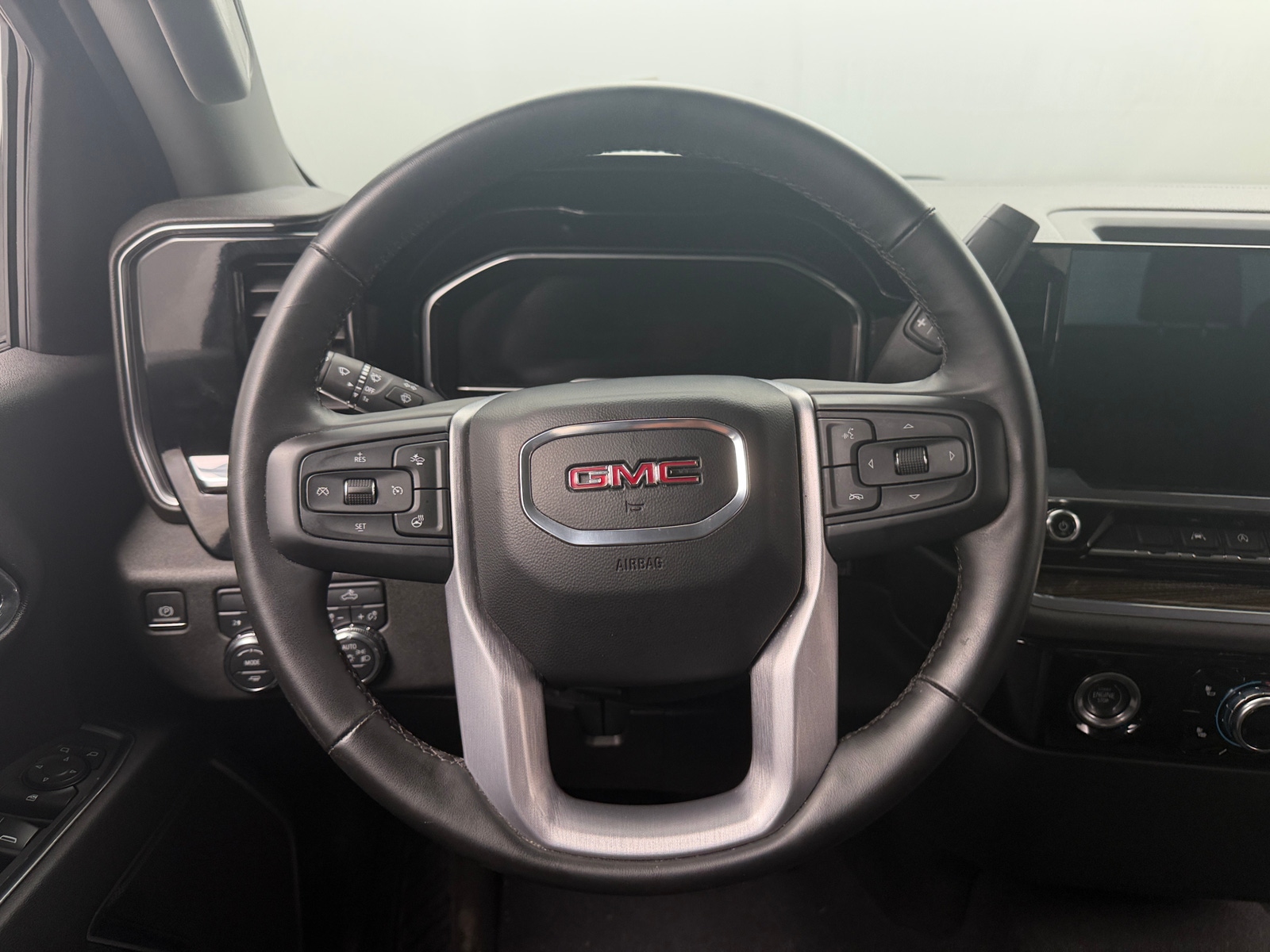 Thumbnail: 2024 GMC Sierra 1500 - 5