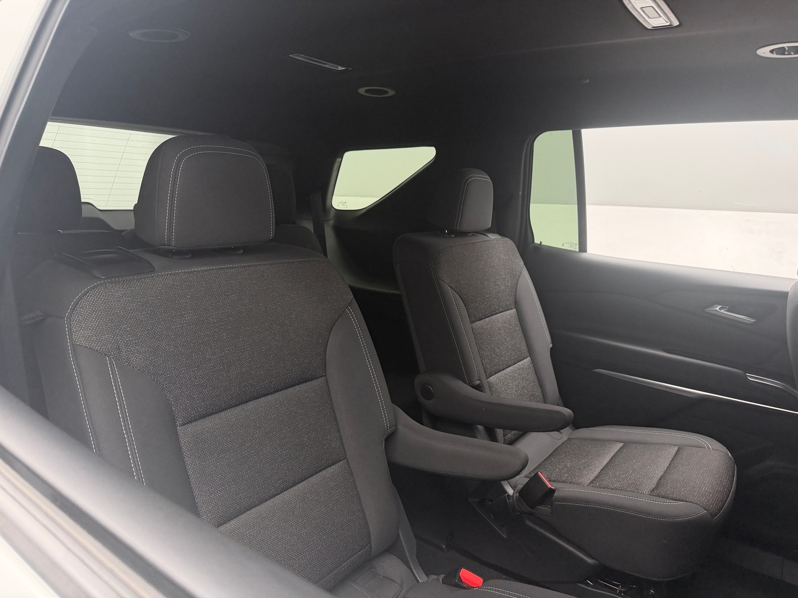 Thumbnail: 2024 Chevrolet Traverse - 6
