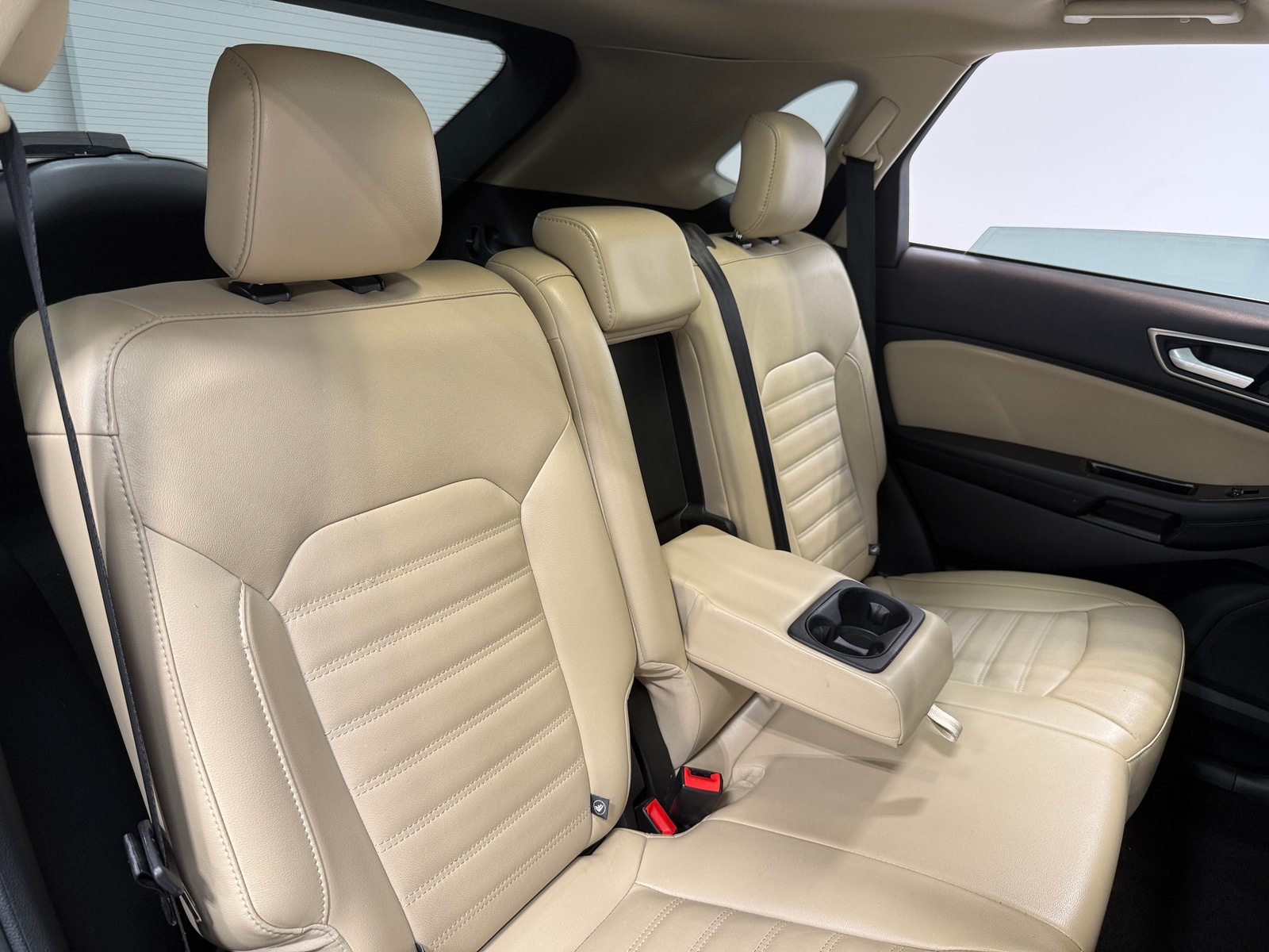 Thumbnail: 2018 Ford Edge - 5