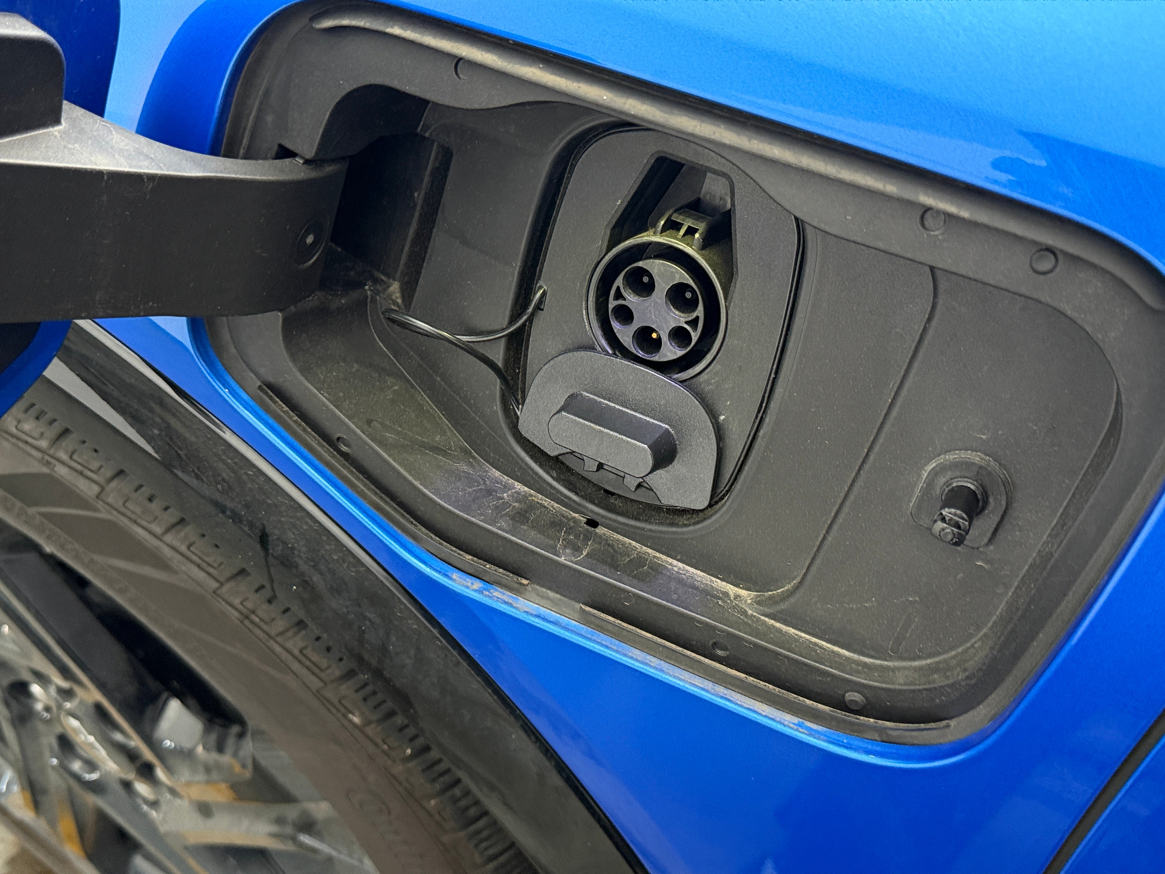 Used 2024 Chevrolet Equinox EV RS with VIN 3GN7DRRPXRS268977 for sale in Auburn, WA
