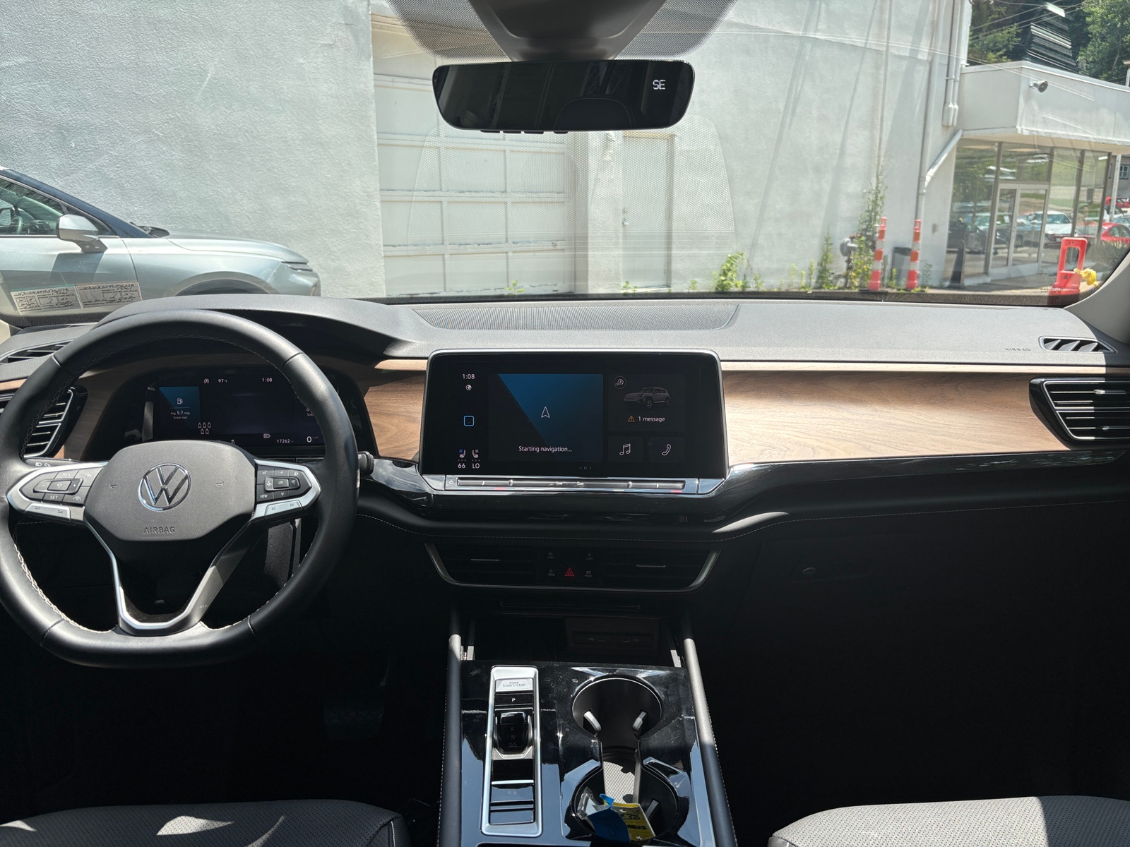 Thumbnail: 2026 Volkswagen Atlas - 3