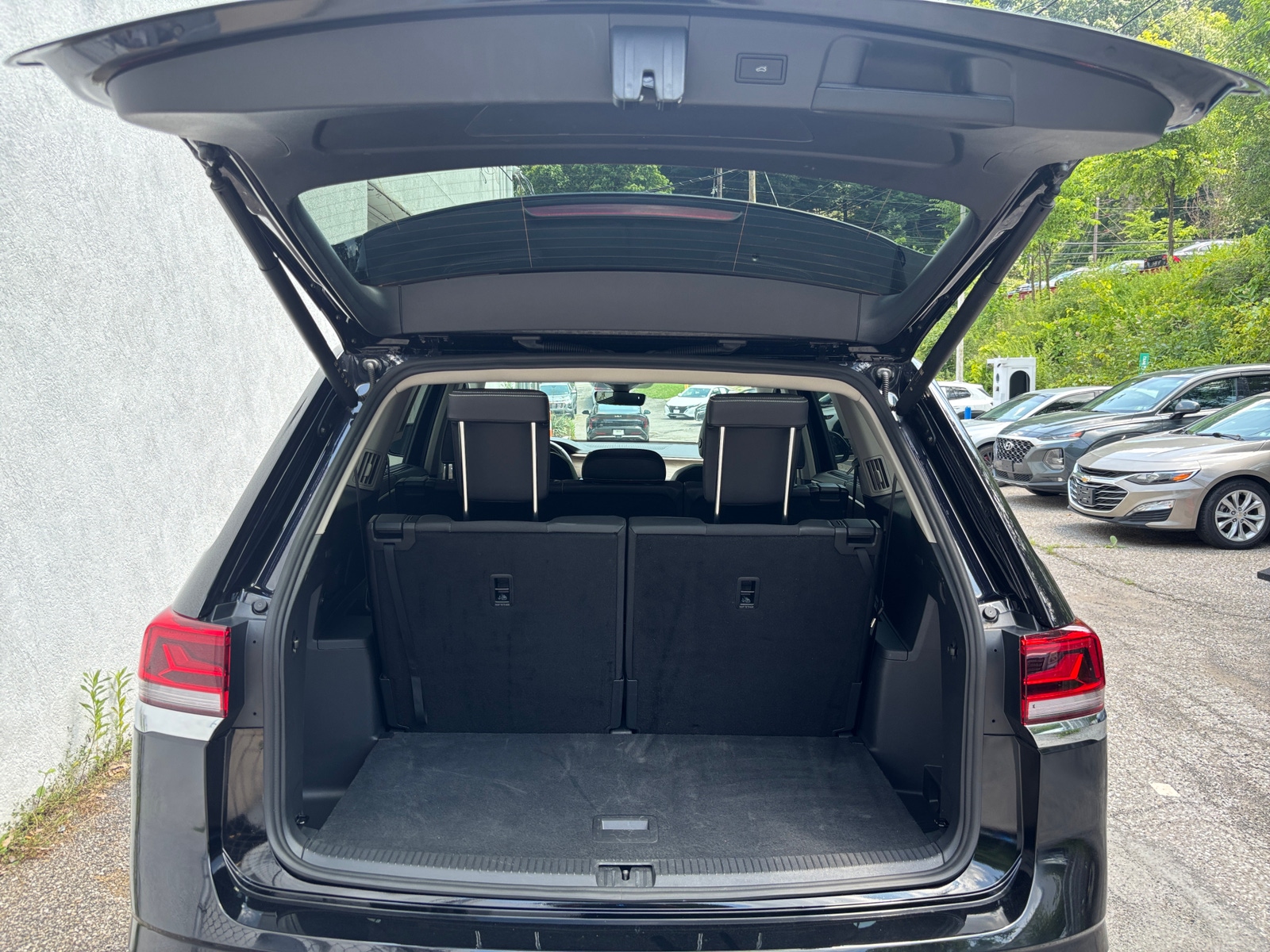 Thumbnail: 2026 Volkswagen Atlas - 7