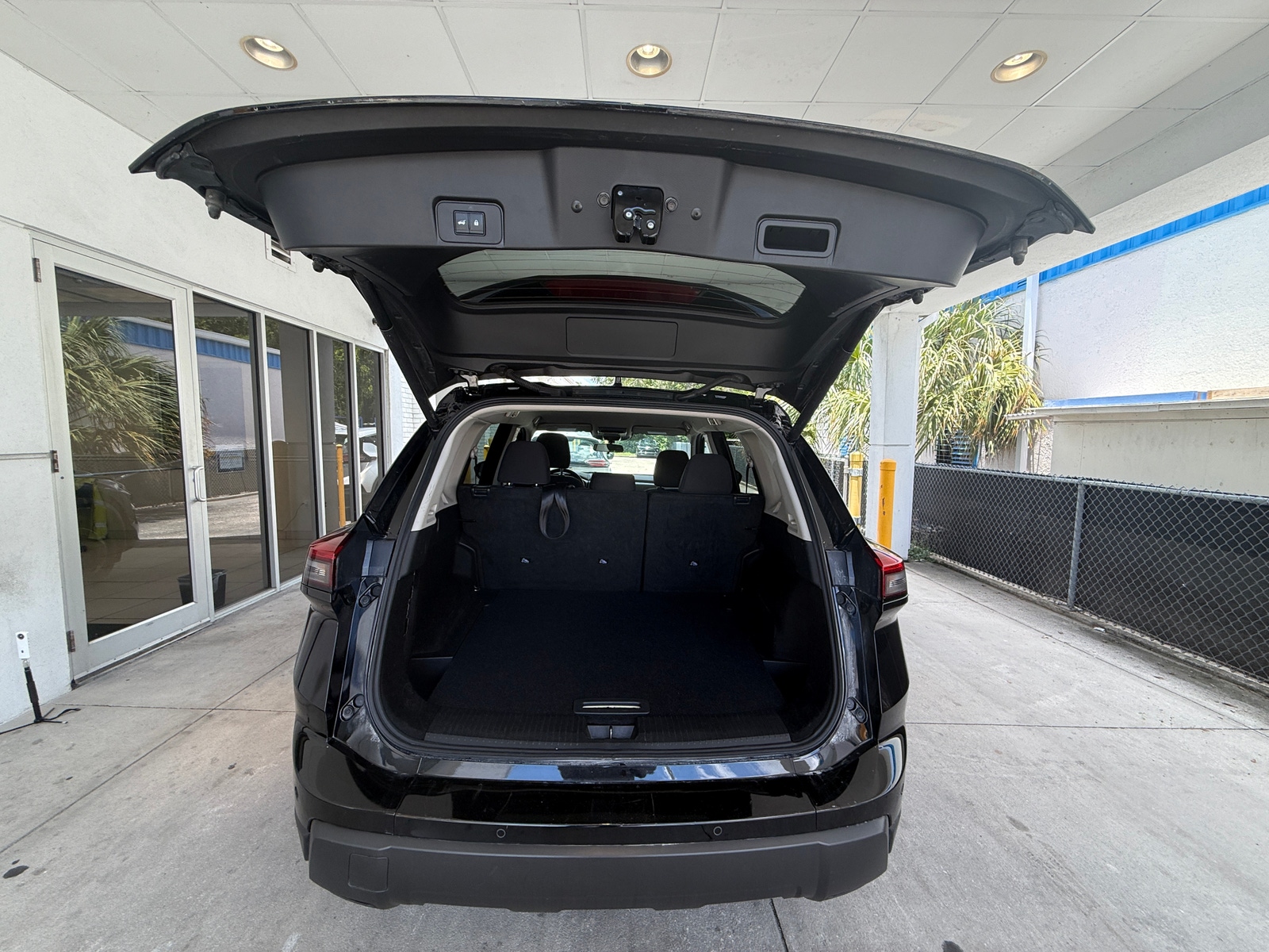 Thumbnail: 2025 Nissan Rogue - 5