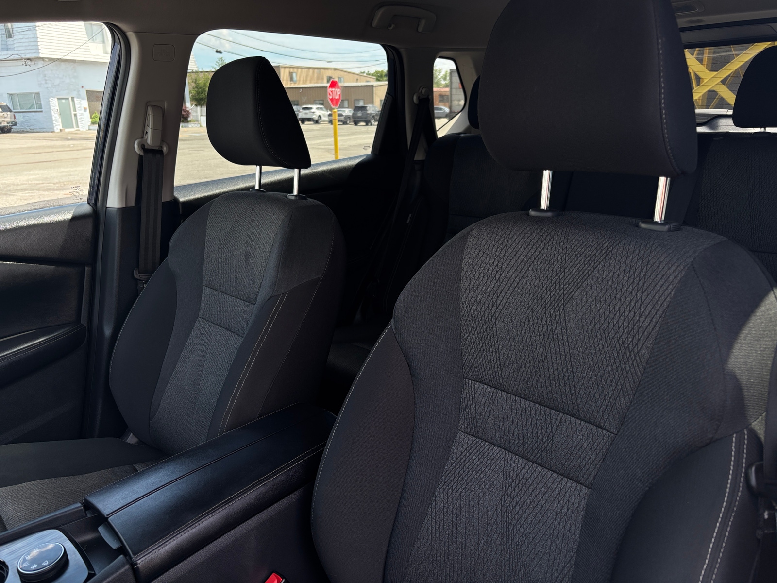 Thumbnail: 2025 Nissan Rogue - 2