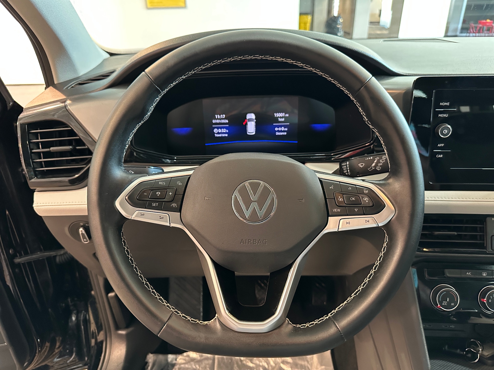 Thumbnail: 2026 Volkswagen Taos - 5