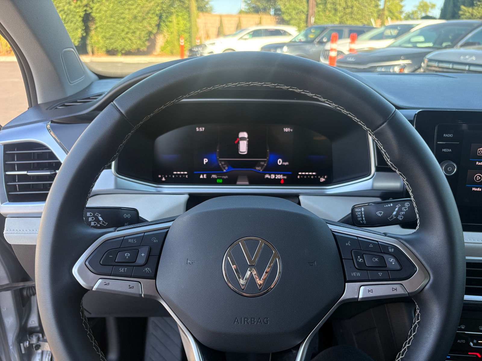 Thumbnail: 2026 Volkswagen Taos - 4