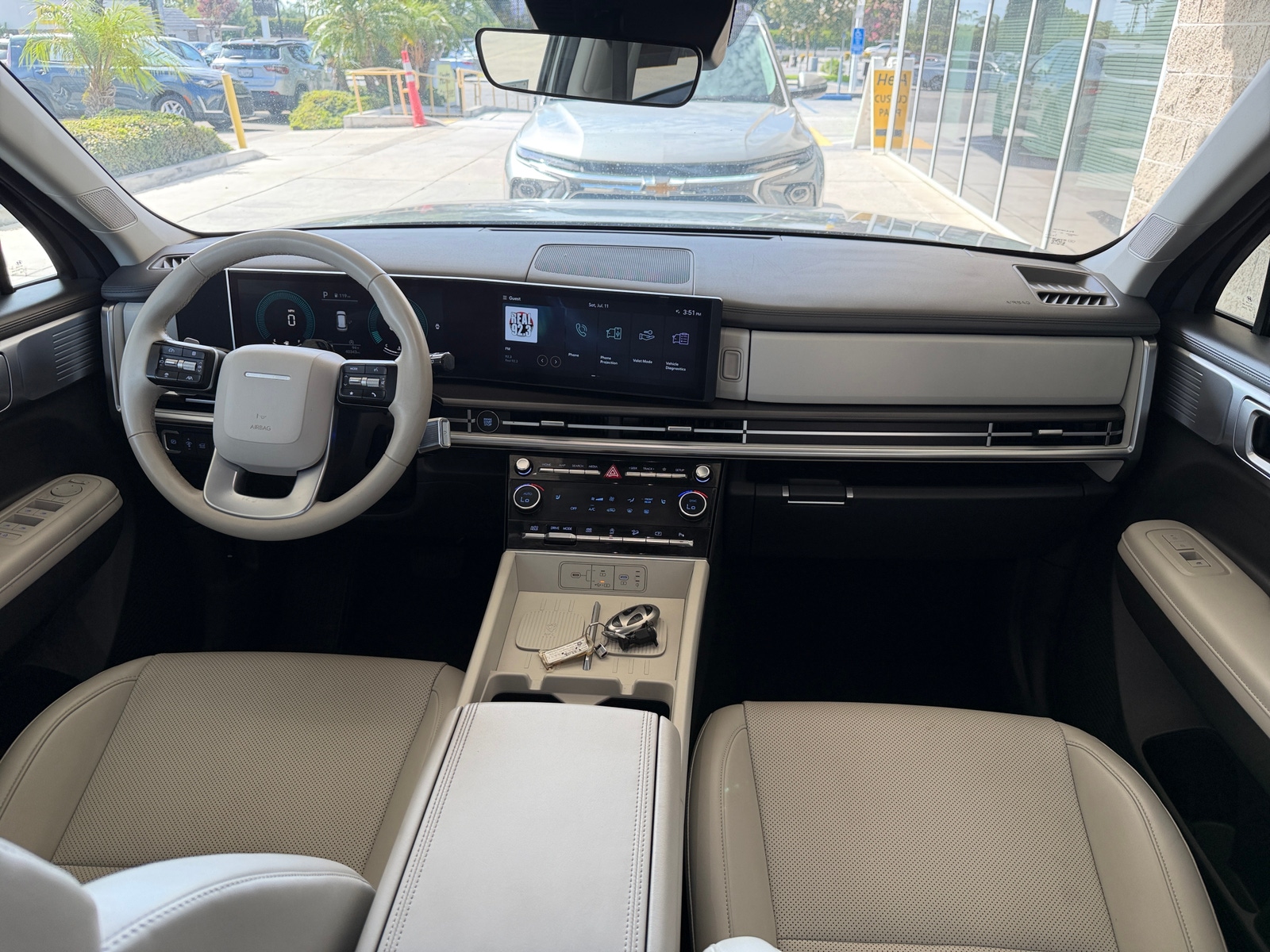 Thumbnail: 2025 Hyundai Santa Fe - 3