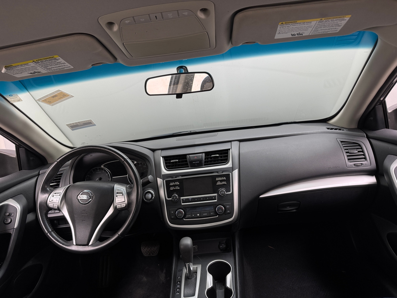 Thumbnail: 2017 Nissan Altima - 3