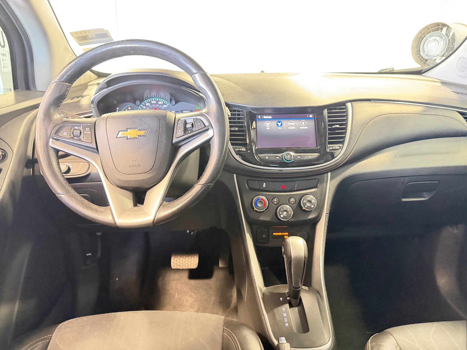 Thumbnail: 2021 Chevrolet Trax - 3