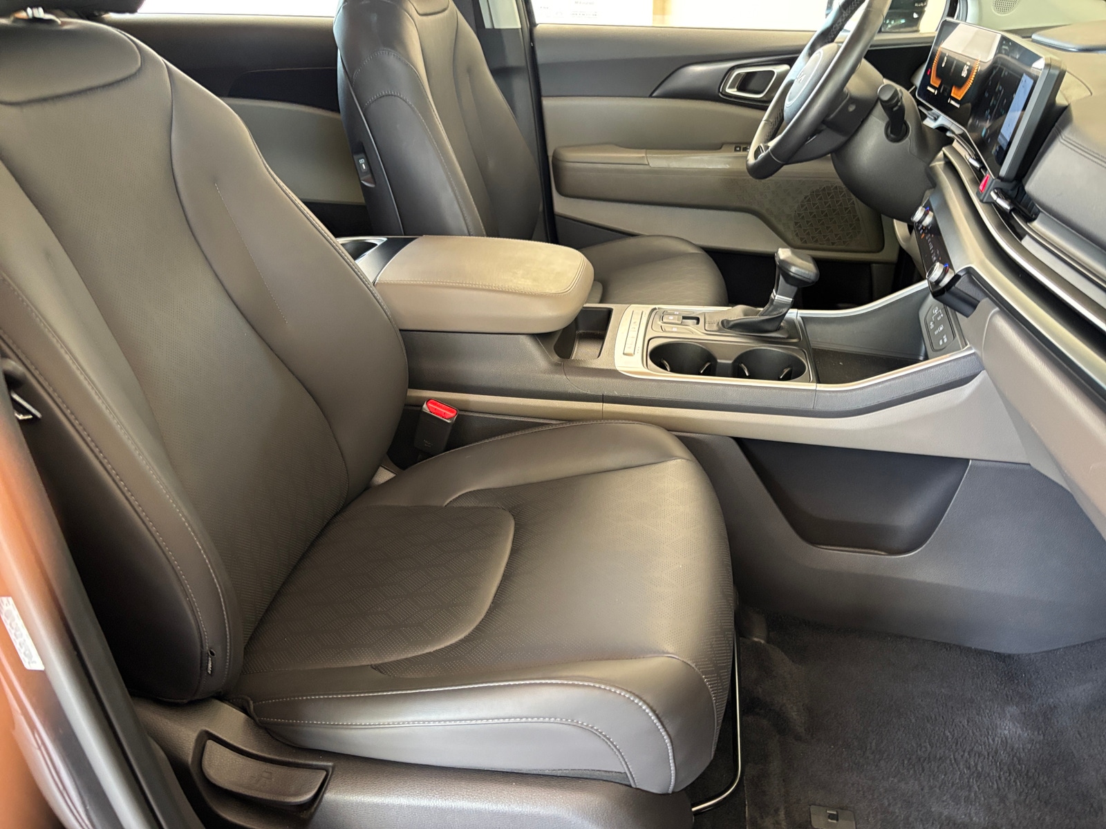 Thumbnail: 2026 Kia Carnival - 2