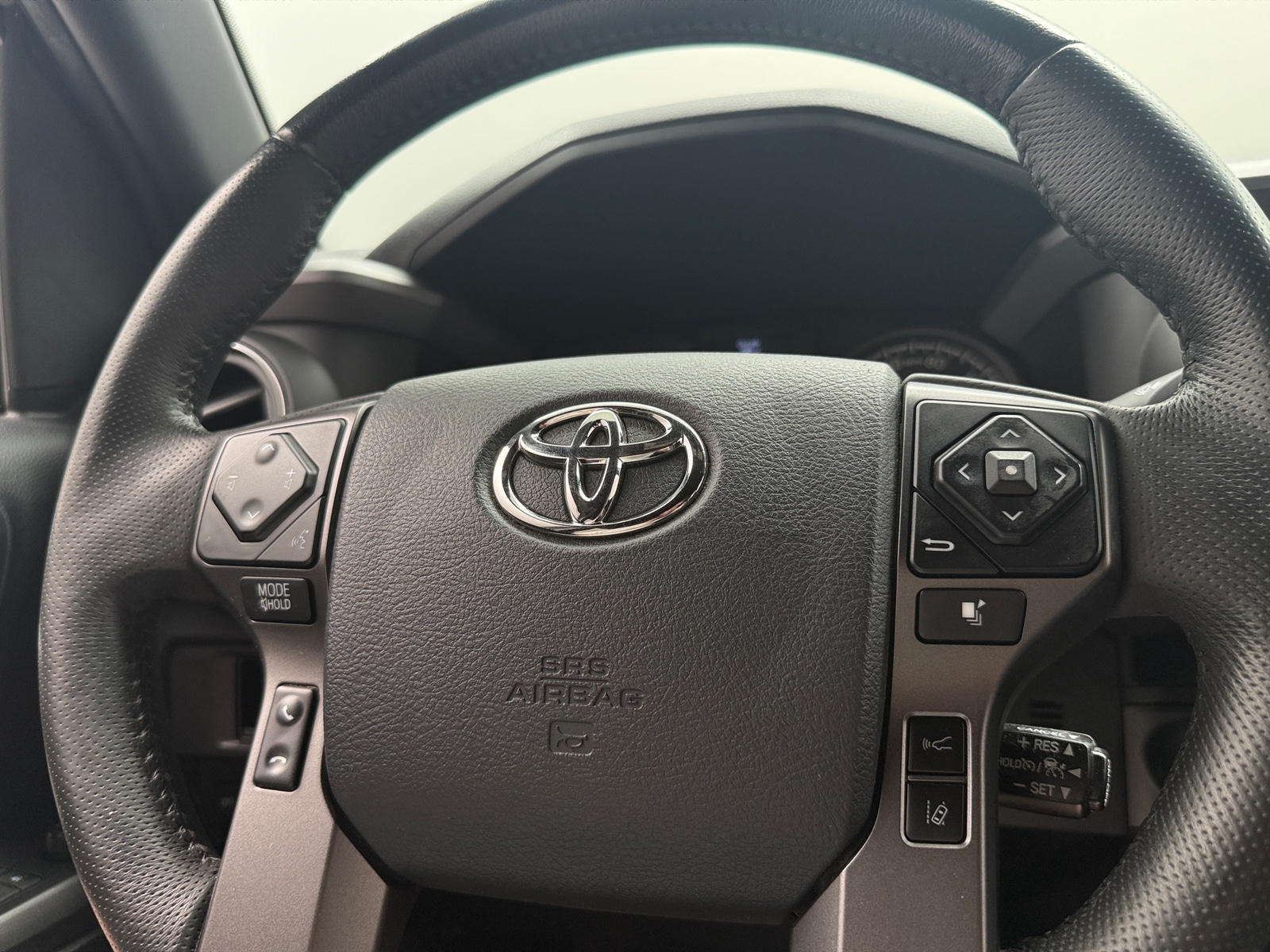 Thumbnail: 2019 Toyota Tacoma - 5