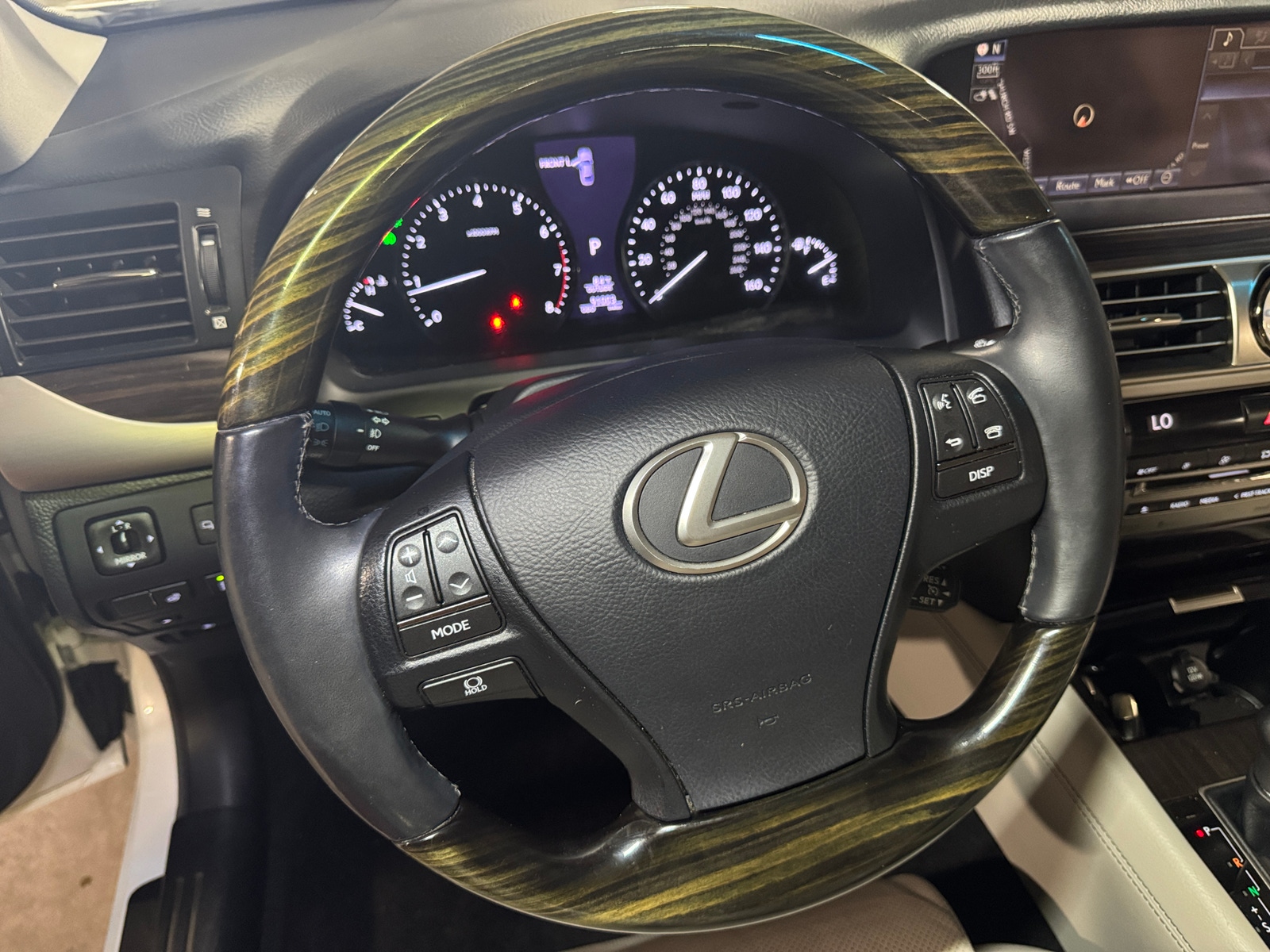 Thumbnail: 2013 Lexus LS - 4