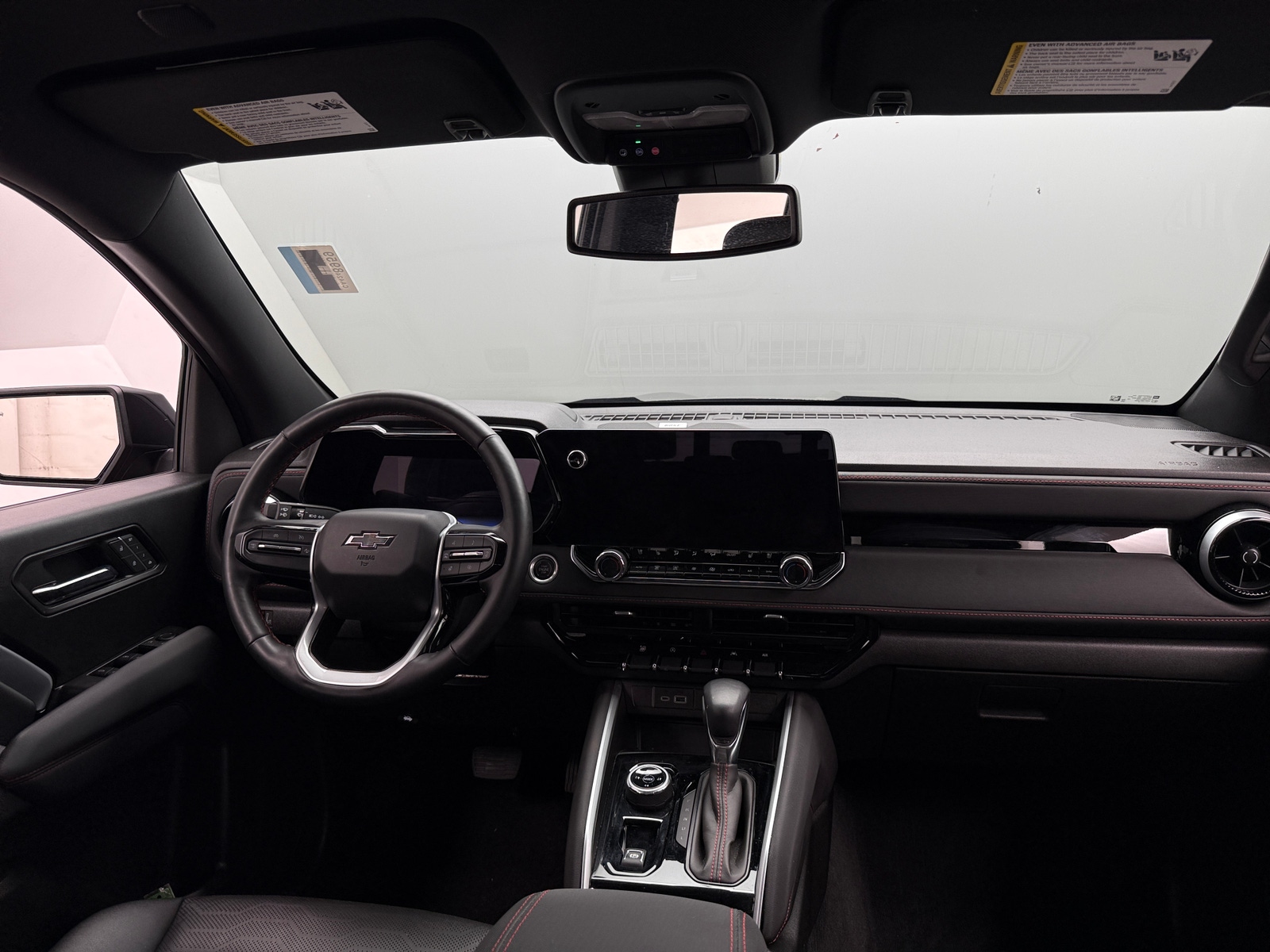 Thumbnail: 2023 Chevrolet Colorado - 2
