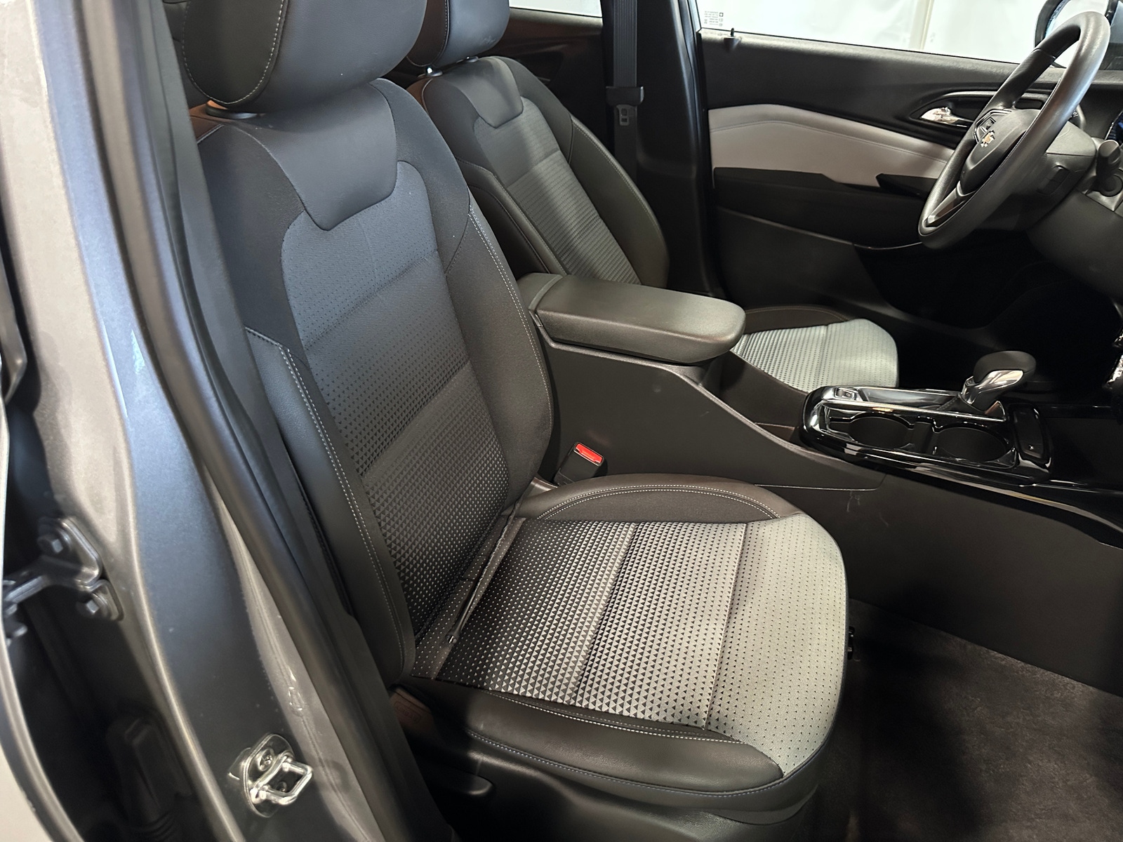 Thumbnail: 2026 Chevrolet Trax - 2