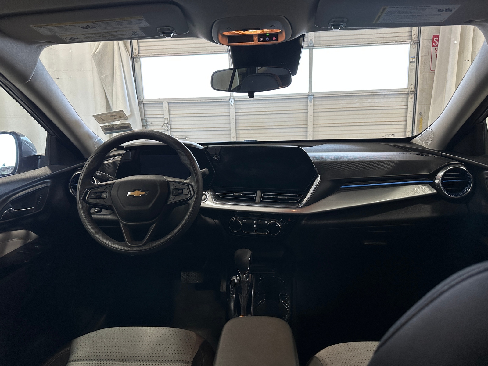 Thumbnail: 2026 Chevrolet Trax - 3