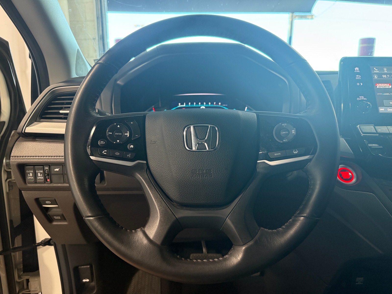 Thumbnail: 2019 Honda Odyssey - 4