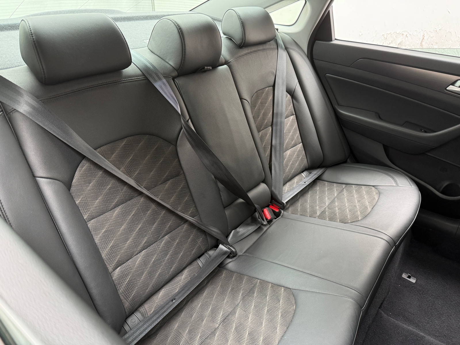 Thumbnail: 2016 Hyundai Sonata - 6