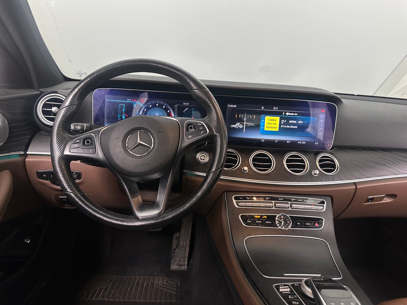 Thumbnail: 2018 Mercedes-Benz E-Class - 4