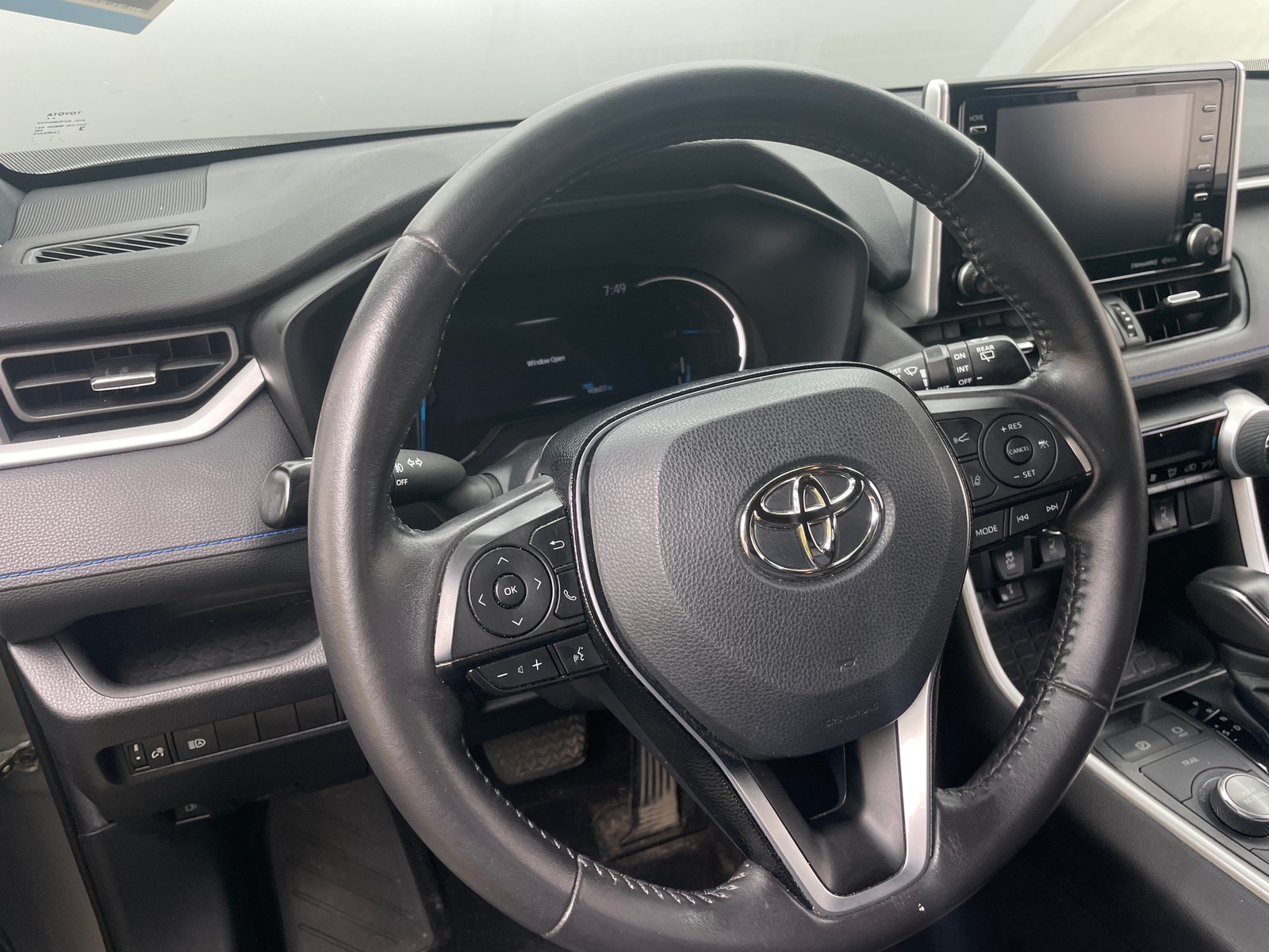 Thumbnail: 2021 Toyota RAV4 - 5
