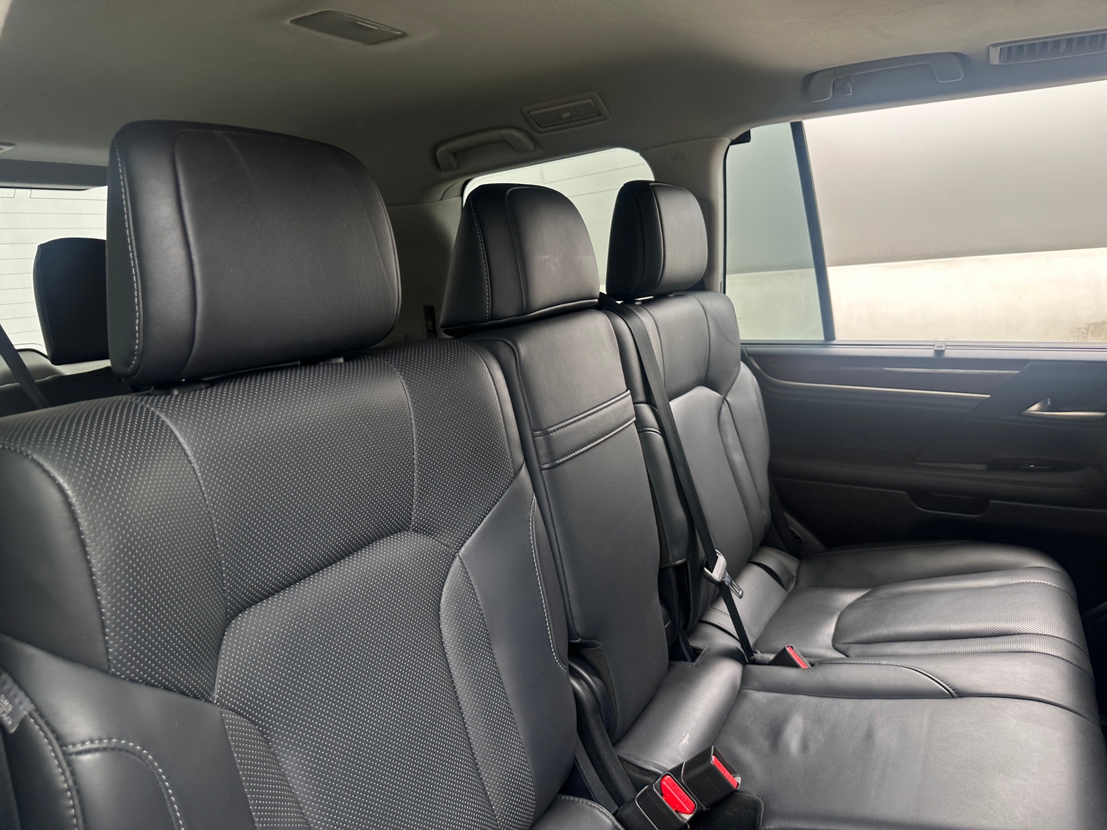 Thumbnail: 2021 Lexus LX - 5