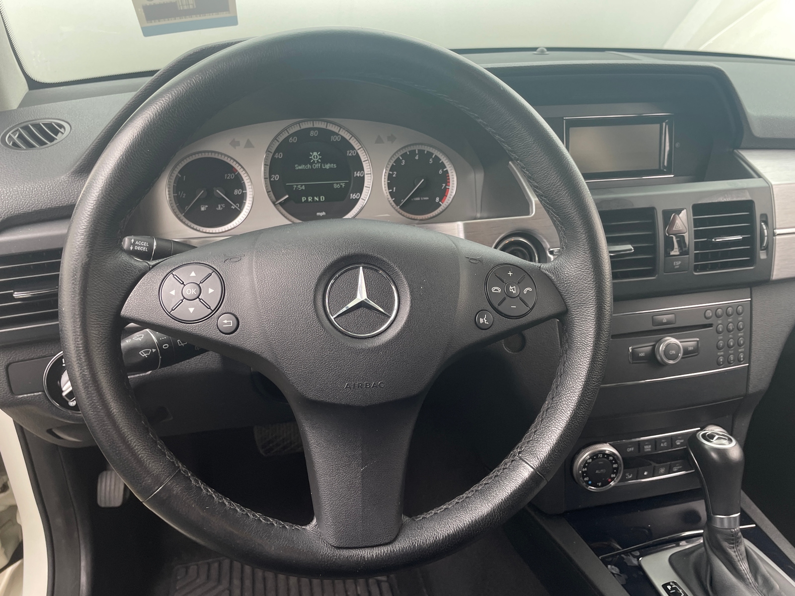 Thumbnail: 2010 Mercedes-Benz GLK - 5