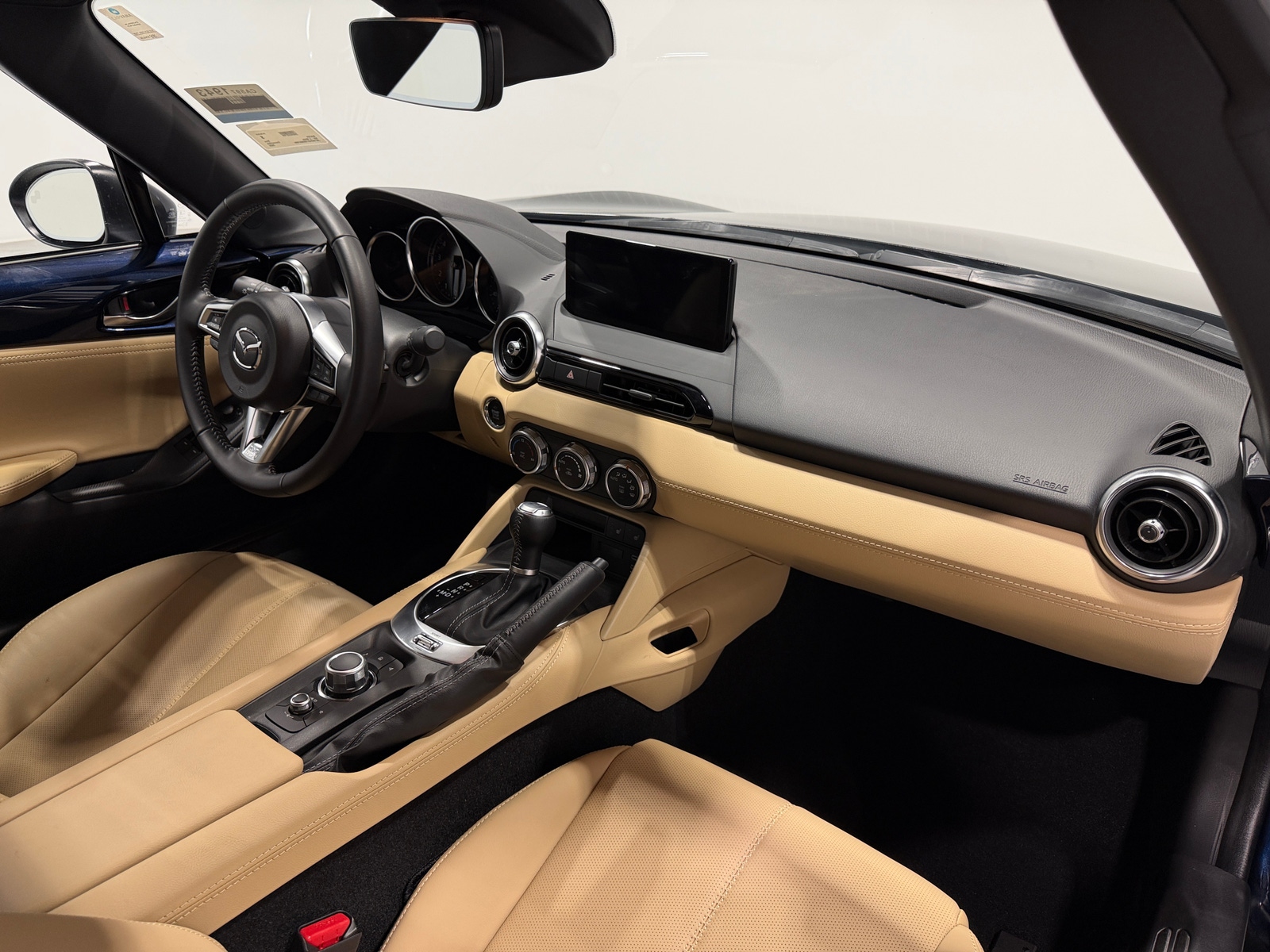 Thumbnail: 2025 Mazda MX-5 Miata - 2
