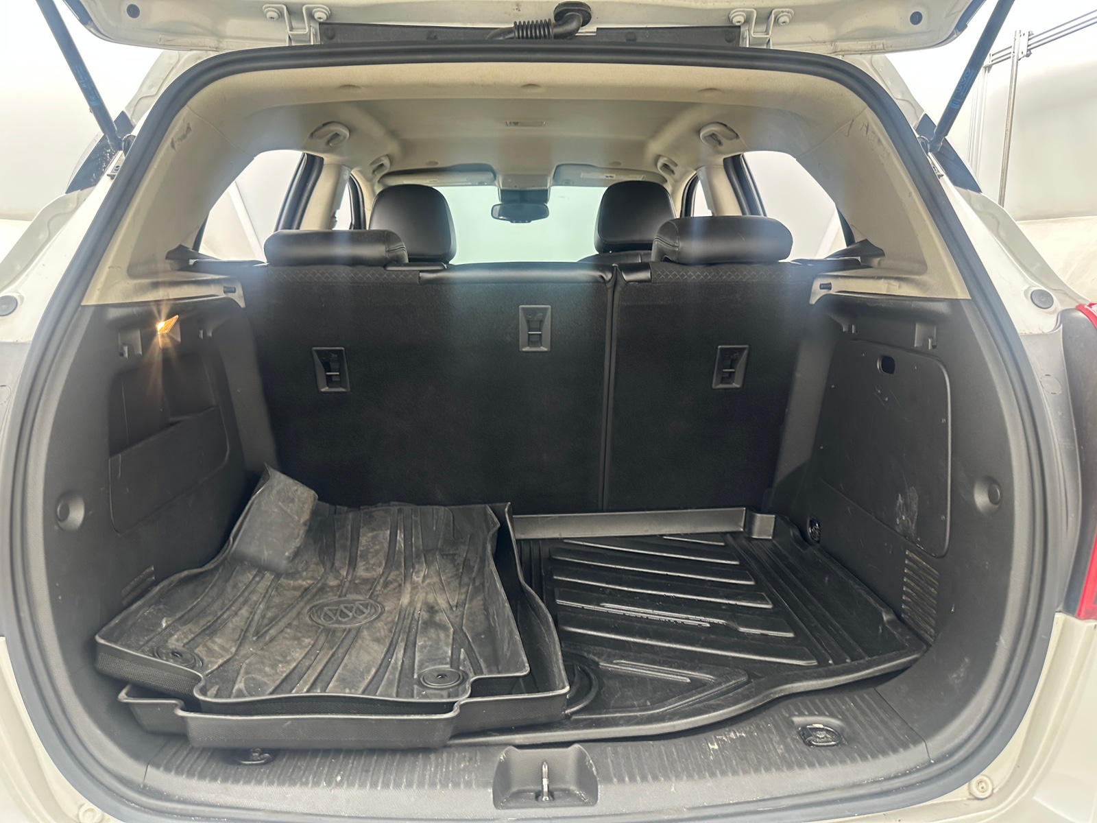 Thumbnail: 2020 Buick Encore - 6