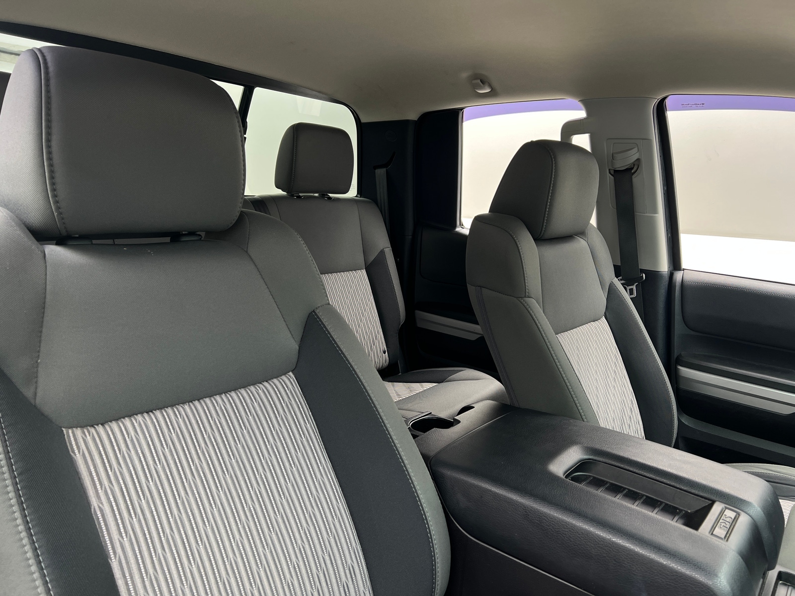 Thumbnail: 2015 Toyota Tundra - 2
