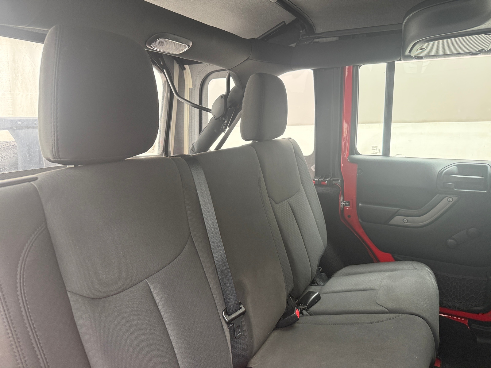 Thumbnail: 2017 Jeep Wrangler - 6