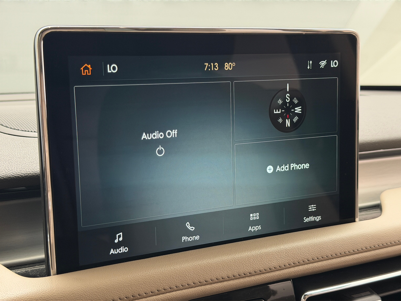 Thumbnail: 2022 Lincoln Aviator - 3