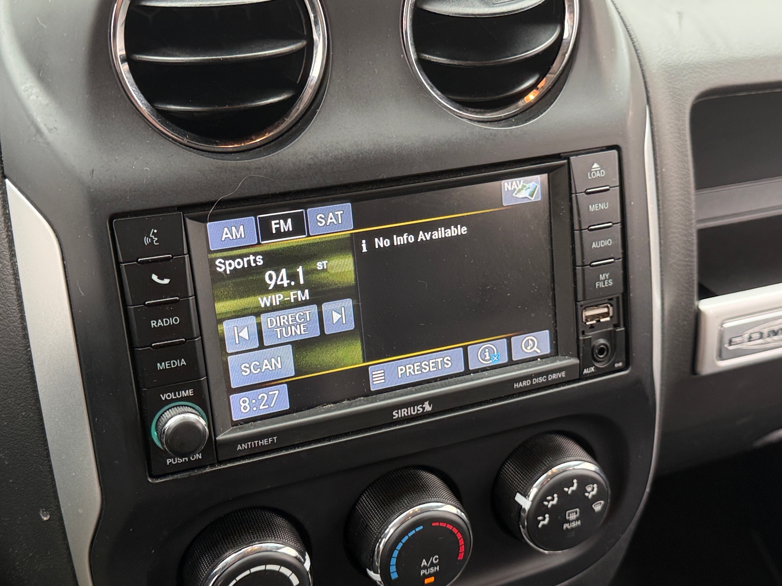 Thumbnail: 2016 Jeep Compass - 3