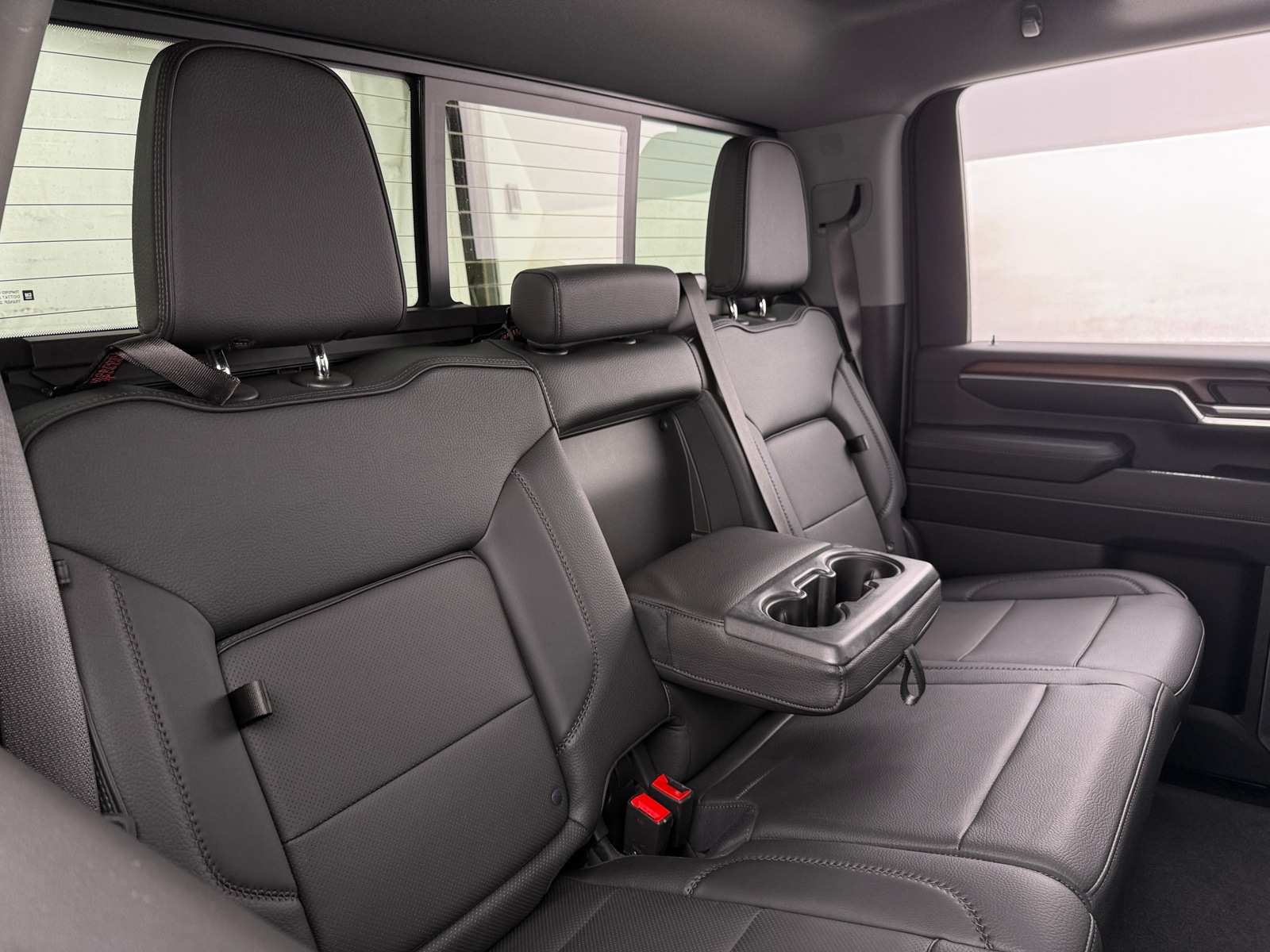 Thumbnail: 2024 GMC Sierra 3500 - 5