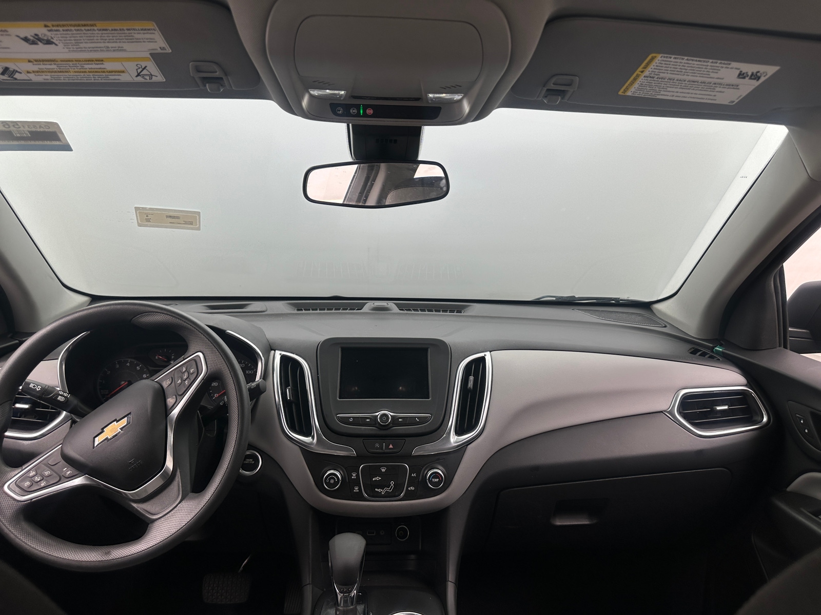 Thumbnail: 2022 Chevrolet Equinox - 3