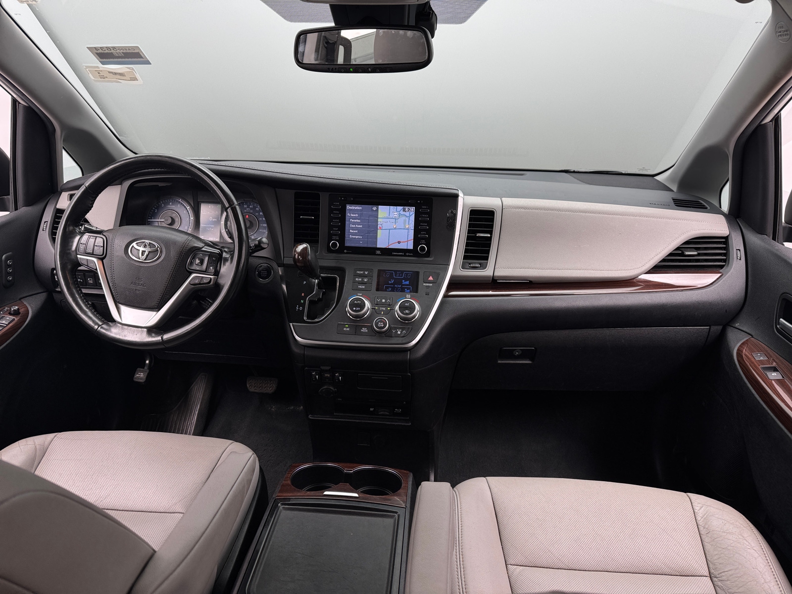 Thumbnail: 2019 Toyota Sienna - 2