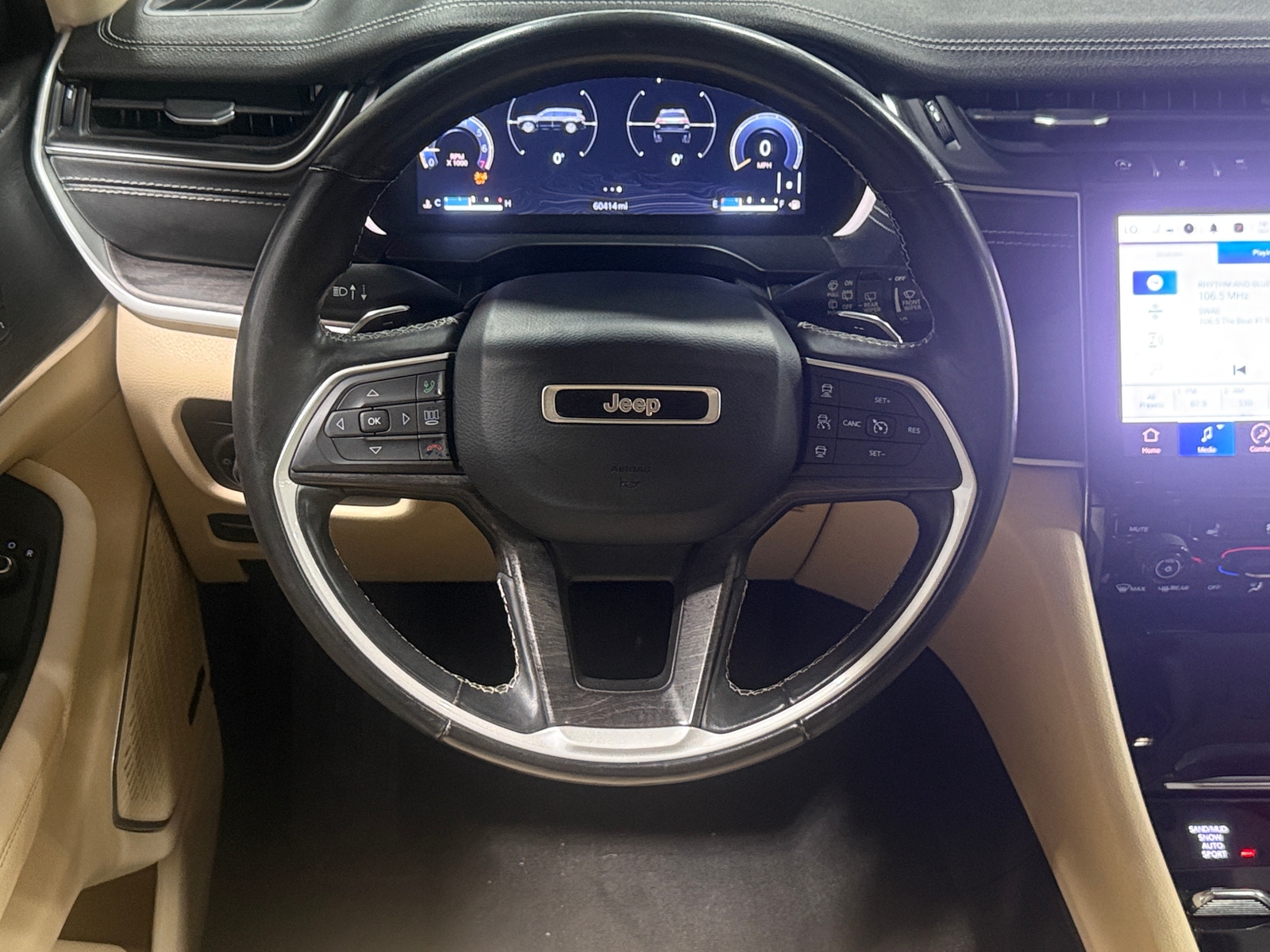 Thumbnail: 2021 Jeep Grand Cherokee L - 4