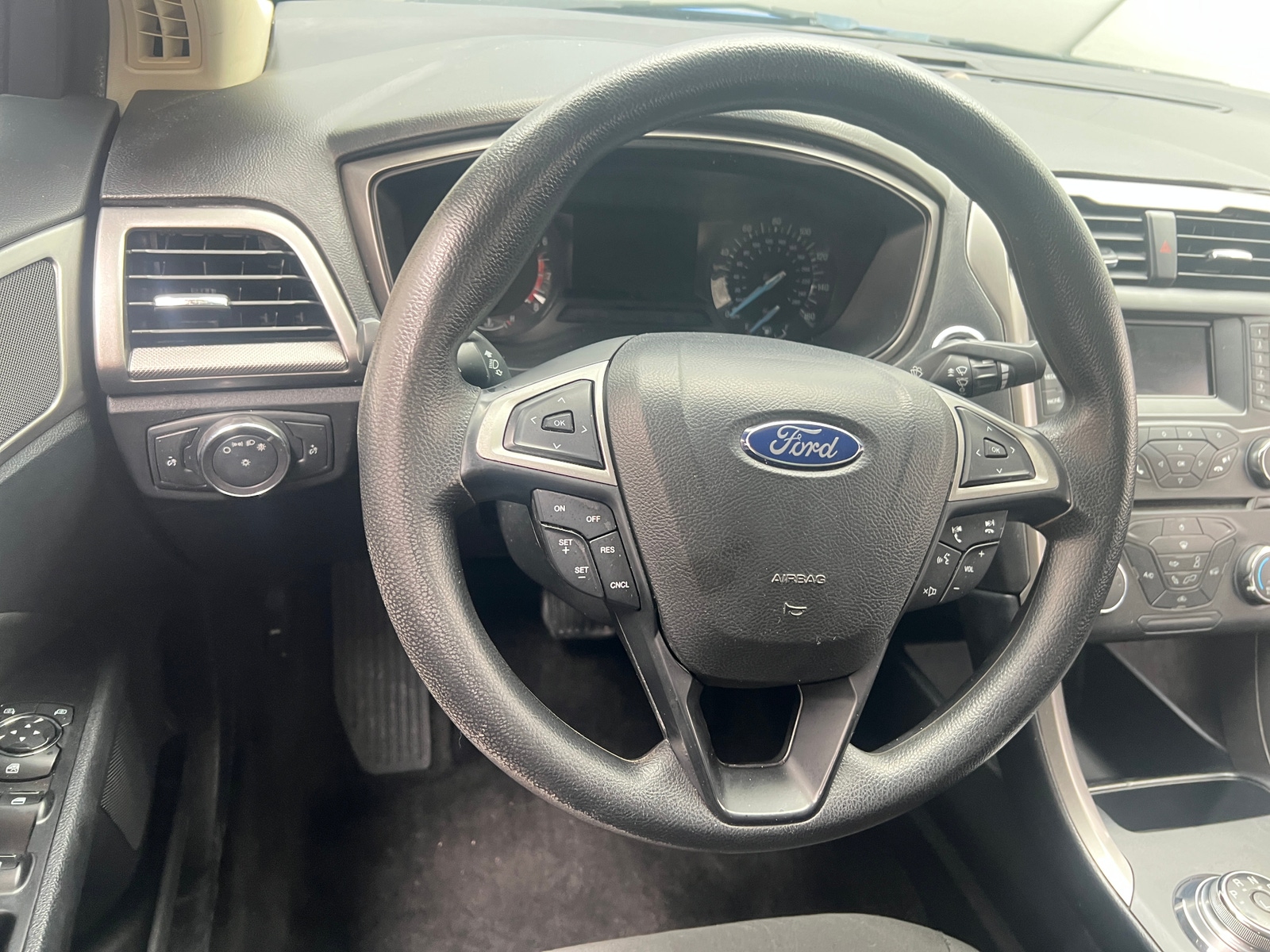 Thumbnail: 2017 Ford Fusion - 5
