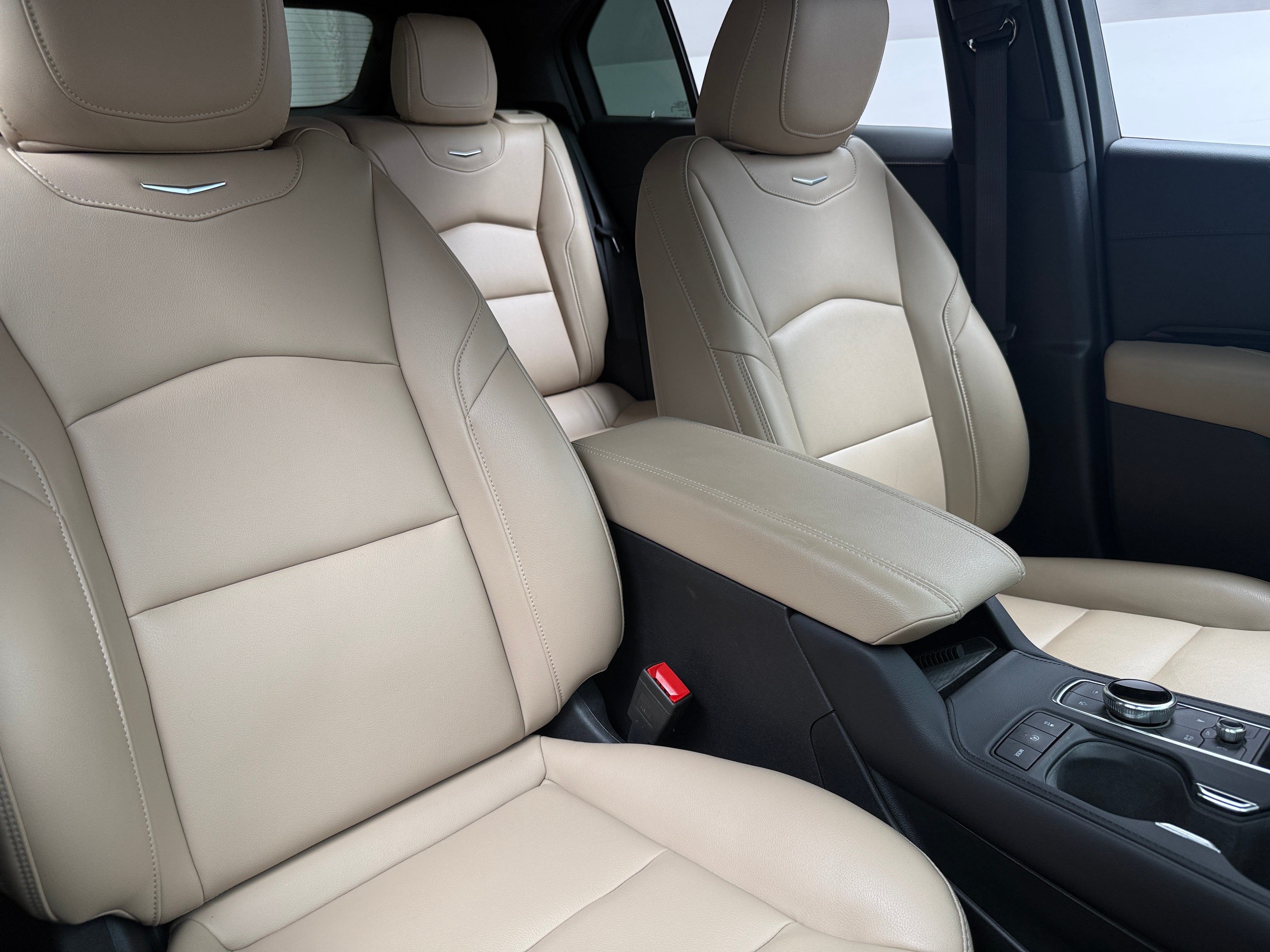 2024 Cadillac XT4
